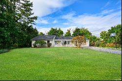 170 Crabapple Road, Manhasset NY 11030