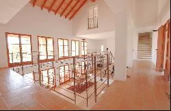 Architectural masterpiece with views for sale in Santanyi area, , Santanyí 07650