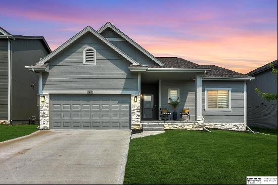 4805 N 180th Avenue, Elkhorn NE 68022