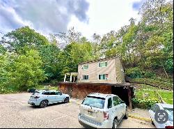 2317 New England Rd, West Mifflin PA 15122