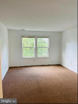 119 Acadia Court Unit 5, Princeton NJ 08540