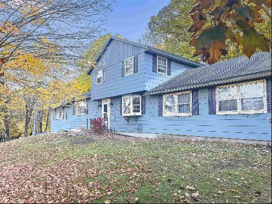 169 Bible Hill Road, Claremont NH 03743