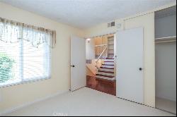 873 BEAR CREEK #75, Costa Mesa CA 92626