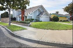 6198 E Woodsboro Avenue, Anaheim Hills CA 92807