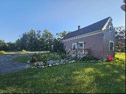 225 Israels River Road, Jefferson NH 03583