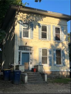 141 Pine Street, Lockport-City NY 14094