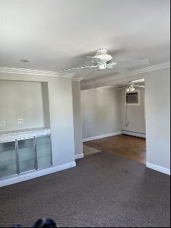 22 Roundy St #2, Beverly MA 01915