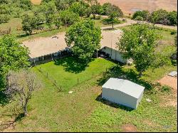 718 County Road 196, Ovalo TX 79541