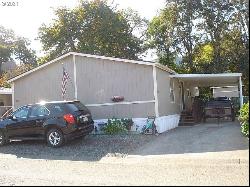 550 S State St Unit 160, Sutherlin OR 97479