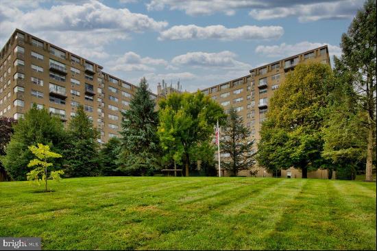 1030 E Lancaster Avenue Unit 813, Bryn Mawr PA 19010