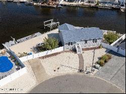 161 Evelyn Drive, Beach Haven West NJ 08050