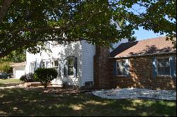 302 Lexington St, Andover KS 67002