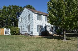 302 Lexington St, Andover KS 67002