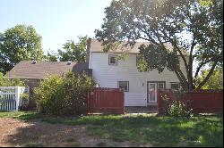 302 Lexington St, Andover KS 67002