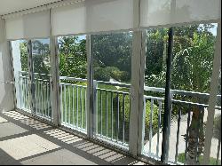 607 Ocean Dr Unit 2J, Key Biscayne FL 33149