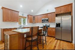 15 Lucky Lane, Washingtonville NY 10992