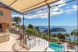 Charming property overlooking the villefranche bay