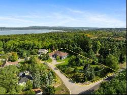 290 & 260 Mitchell Hills Drive, Petoskey MI 49770