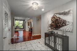 Stunning Southmoor Ranch with Renovated Kitchen and Private, Lush Backyard