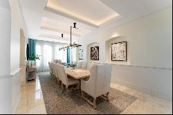 Immaculate Beachfront Frond Villa on Palm Jumeirah