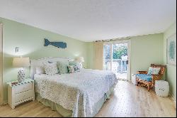 374 Davisville Road, 1RU (#5)