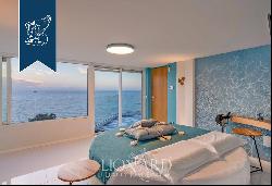 Luxury estate with double jacuzzi and access to the beach for sale on the Amalfi Coast