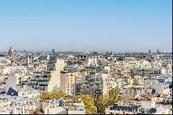 Exceptional Views of Paris with No Overlooking