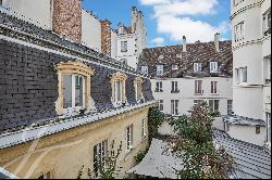 Paris 4th - Place des Vosges, Charming and Exceptional House