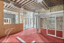 Commercial space facing courtyard - Paris 6th arrondissement