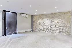 Commercial space facing courtyard - Paris 6th arrondissement