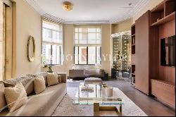 Beautifully renovated and furnished apartment