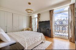 Very nice apartment rue Francois 1er