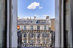 Very nice apartment rue Francois 1er