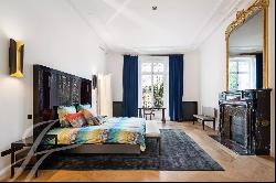 Exceptional apartment - Boulevard Saint Germain