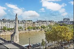 Exceptional Apartment with a View of the Seine