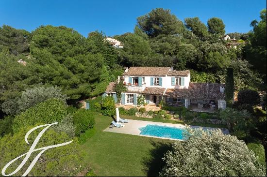 Charming Provencal house in Vence for rent