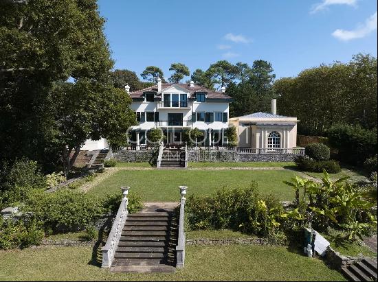 BIARRITZ – AN EXCEPTIONAL PROPERTY COMMANDING AN OCEAN VIEW