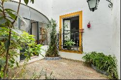 7 Bedroom House, Évora