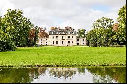 Sumptuous 18th-century château with 70 hectares of parkland and woods.