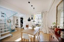 Paris 3rd District - A 3-bed apartment with a terrace