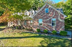 6817 Stone Hill Road, Louisville, KY 40214