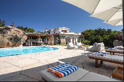 Renovated villa with pool in Porto Istana