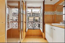 Paris VII - Perfect pied-a-terre in a highly sought-after area.