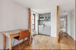 Paris VII - Perfect pied-a-terre in a highly sought-after area.