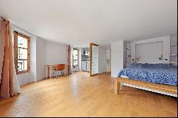 Paris VII - Perfect pied-a-terre in a highly sought-after area.