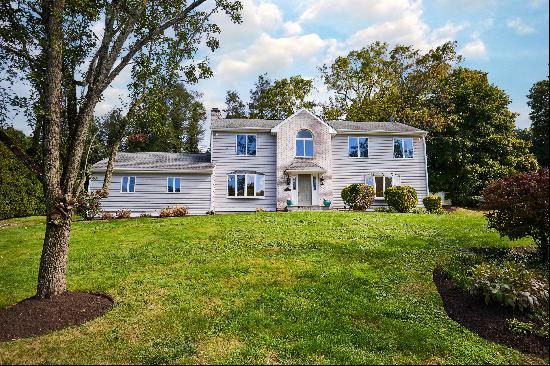 Charming Colonial in Trumbull's Nichols District