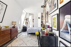 Paris 9 - Charming top floor apartment - SOLE AGENT