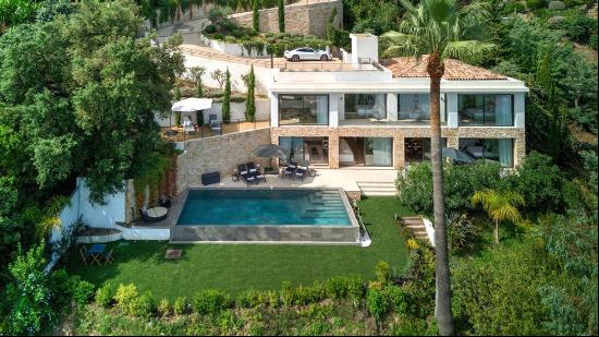 VILLA/HOUSE CANNES