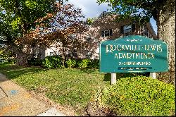 1 N Lewis Place, Rockville Centre, NY, 11570