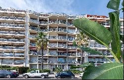 Renovation opportunity with panoramic views - Promenade des Anglais, Nice